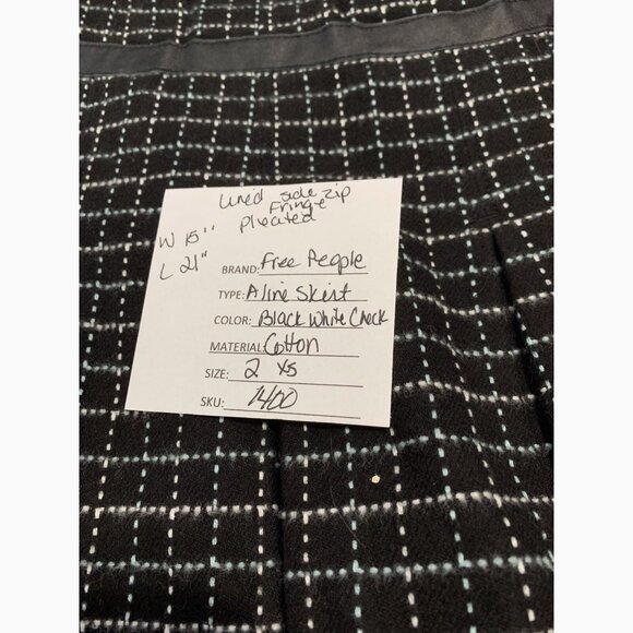 Free People Women’s Y2K Pleated Skirt Sz 2 Black Dark 30x21 Schoolgirl Preppy - Picture 9 of 11